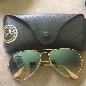 Authentic Ray-ban Aviator sunglasses with case